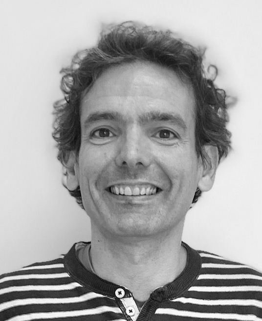 Carles Chargé du développement numérique | conception programmation