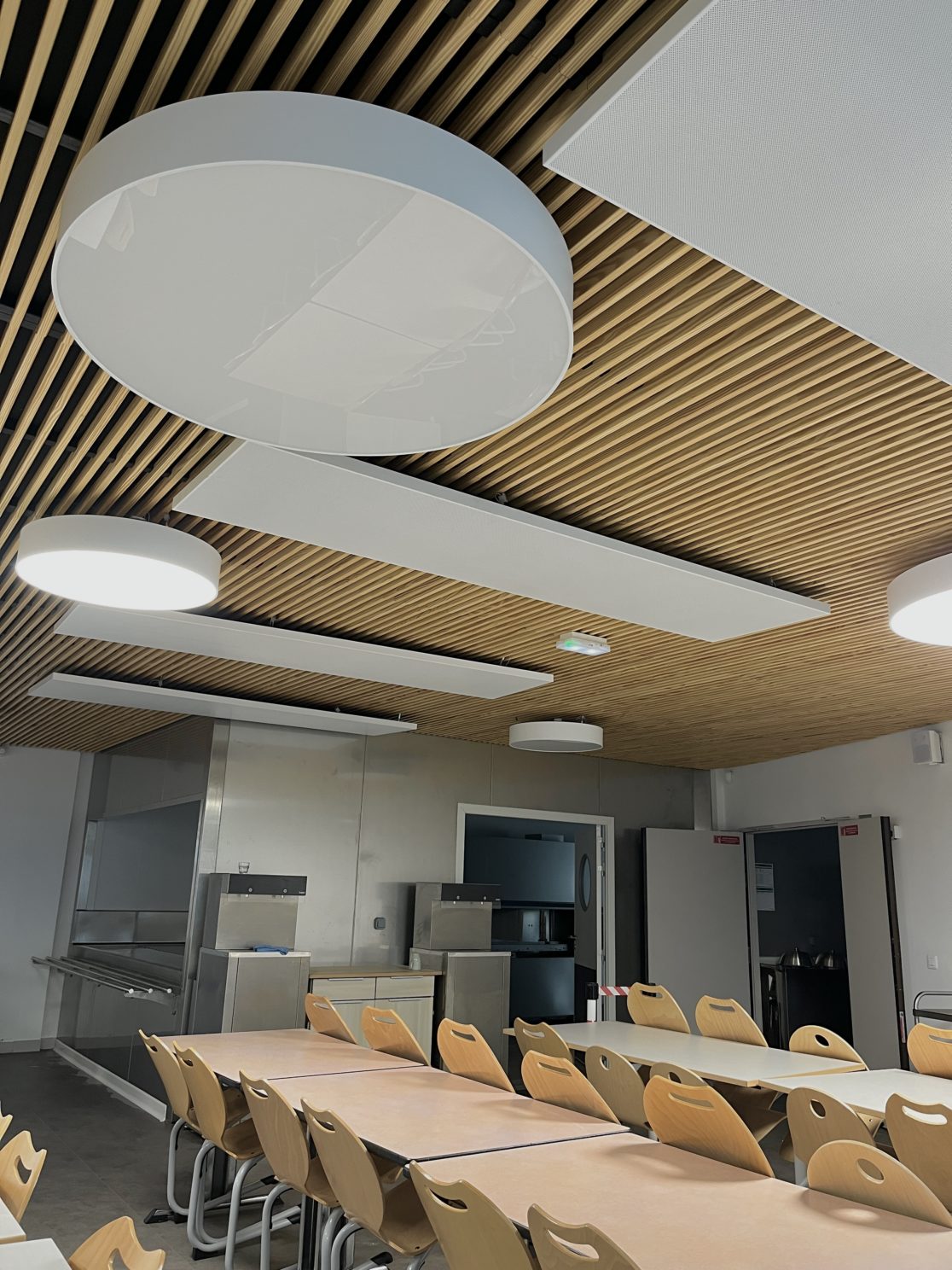 Illustration 05 Collège des ponts Jumeaux Toulouse salle à manger