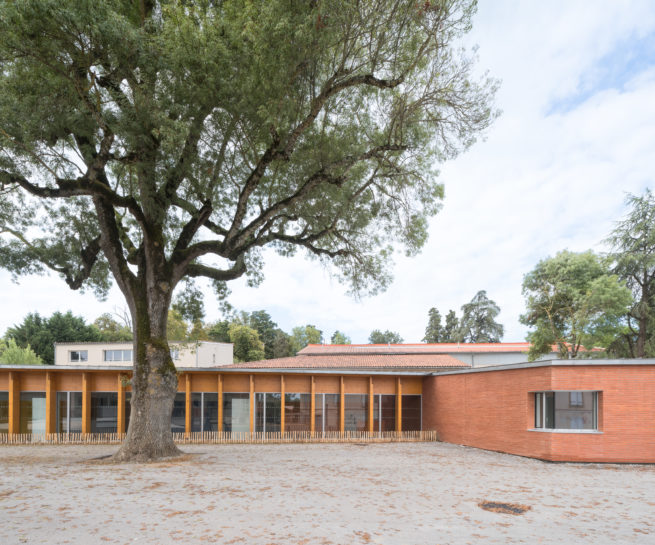 Illustration 01 Groupe scolaire le Magnolia_cours récréation